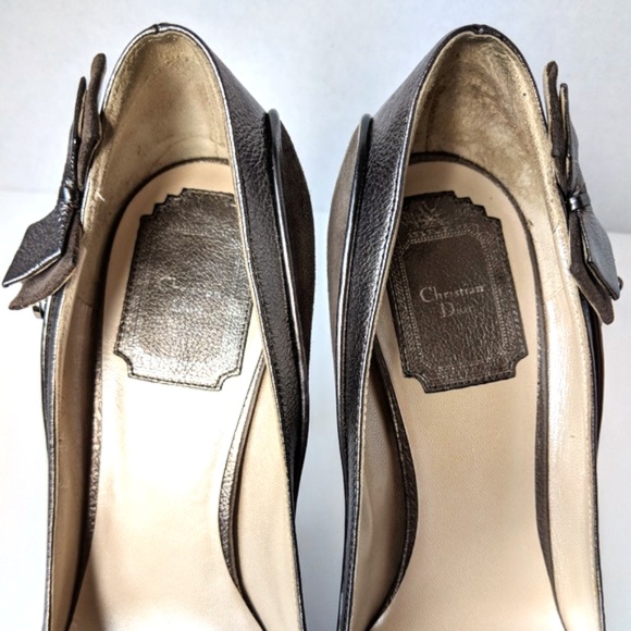 Christian Dior Gray Metallic Leather Suede Platform Bow  Dior Metallic Suede Pumps with Charm